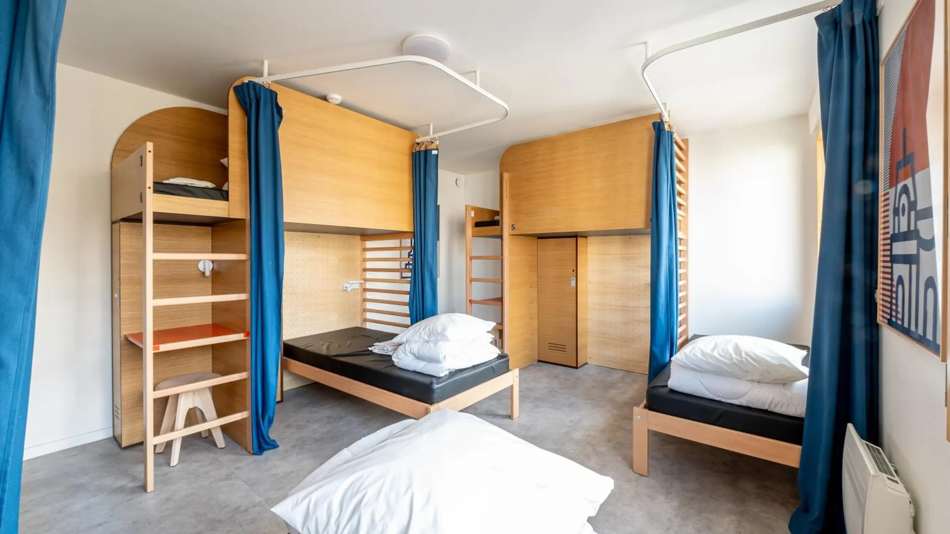 Ucpa Sport Station Hostel Paříž